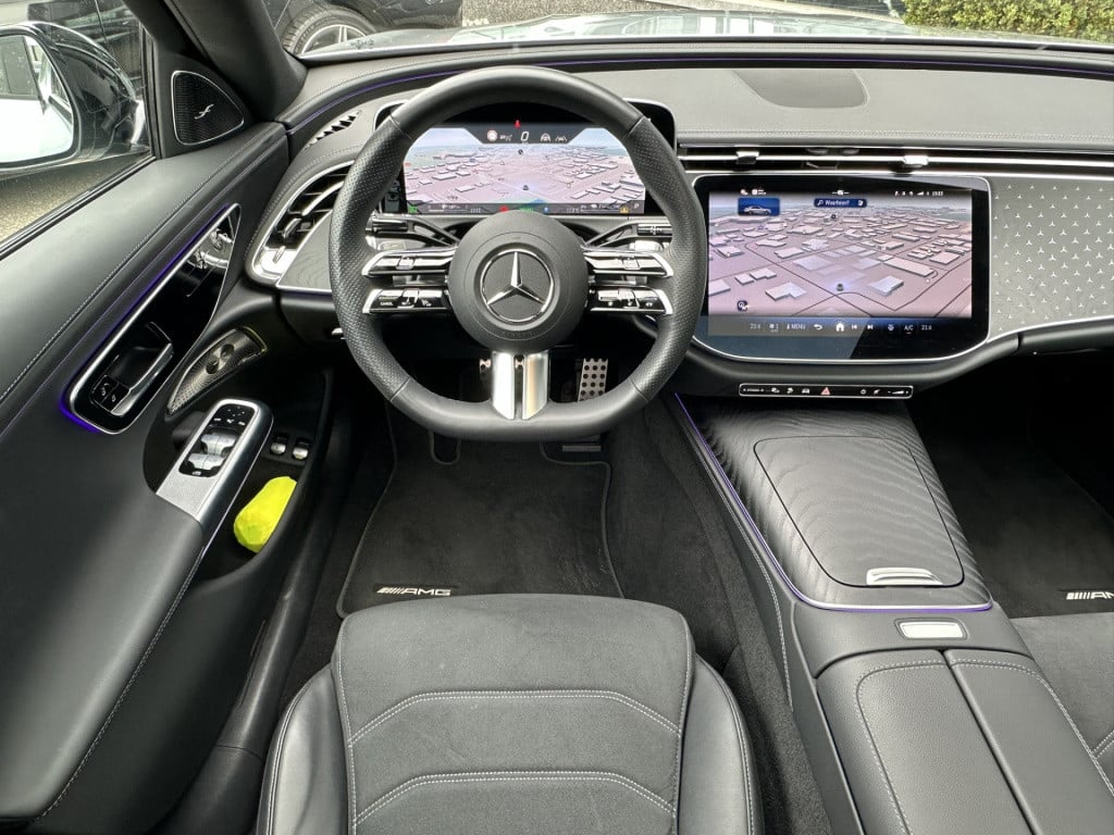 Mercedes-Benz E-Klasse 300 e amg line l nieuw model i panoramadak l distron