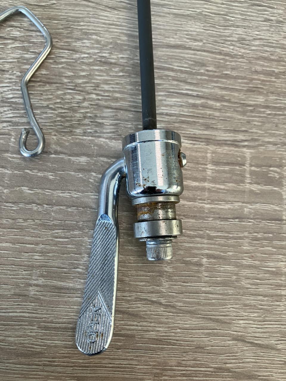 Merida reisfiets / gravelbike met BOB yak en home trainer