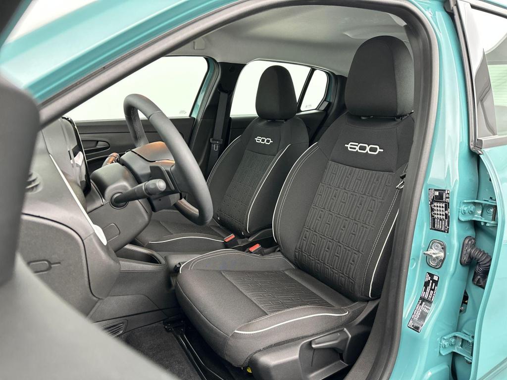 Fiat 600 1.2 hybrid urban | achteruitrijcamera | parkeersensoren | dodehoek