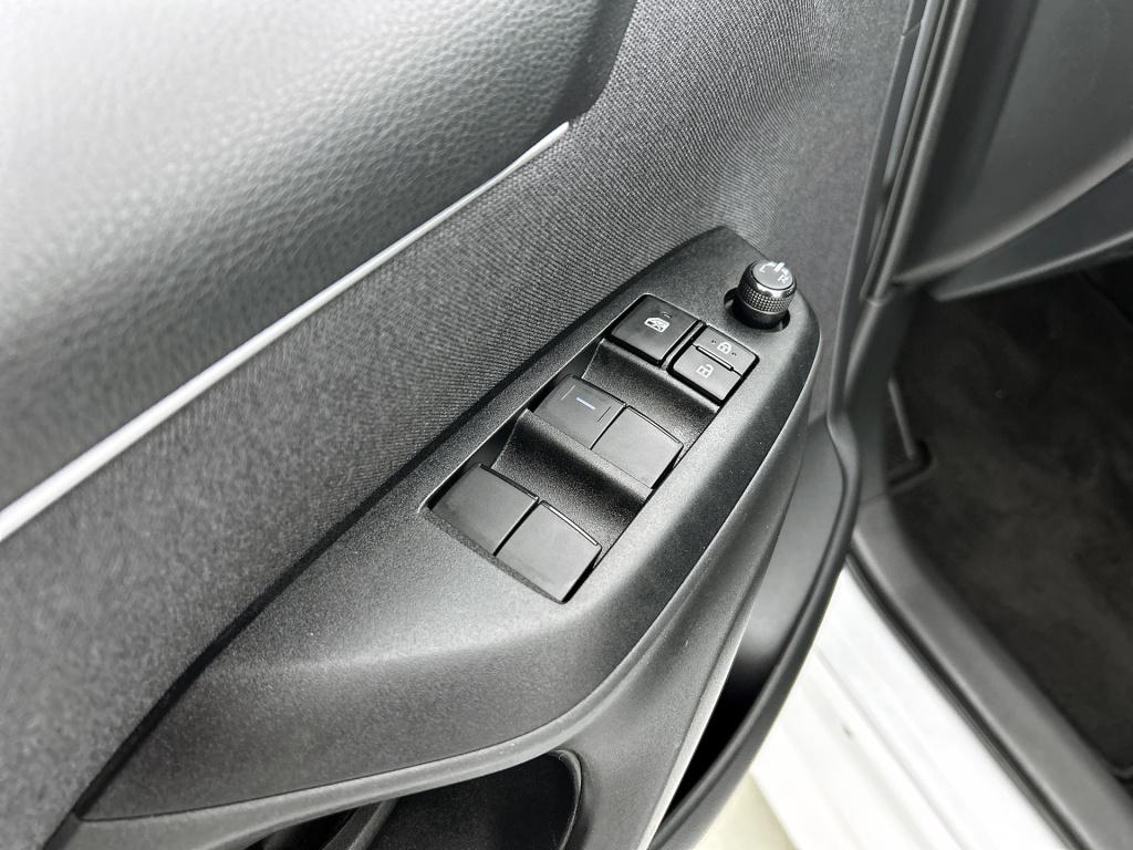 Mazda 2 Hybrid 1.5 centre-line climate control | stoelverwarming | camera