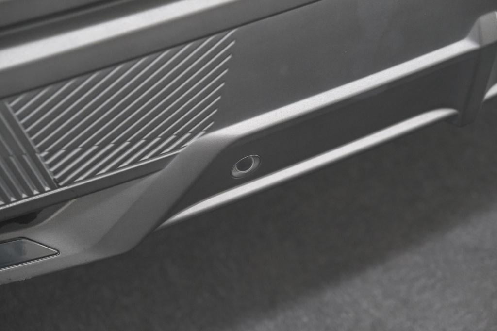 Peugeot 408 1.6 plug-in hybrid gt 180 e-eat8 | schuif-/kanteldak | alcantar