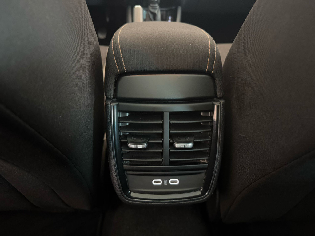 Skoda Scala 1.0 tsi sport business