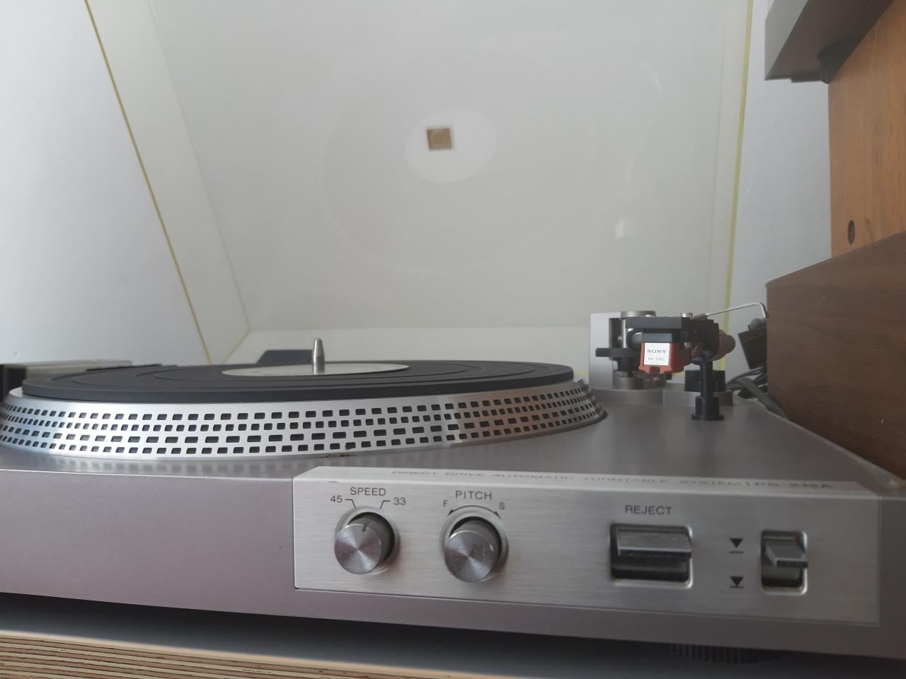Sony PS-212A zilveren platenspeler