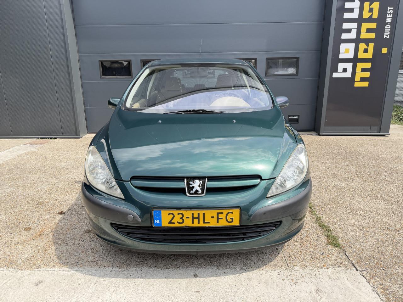Peugeot 307 1.6 16V XR 5DR 2001 Groen Apk Nap Trekhaak