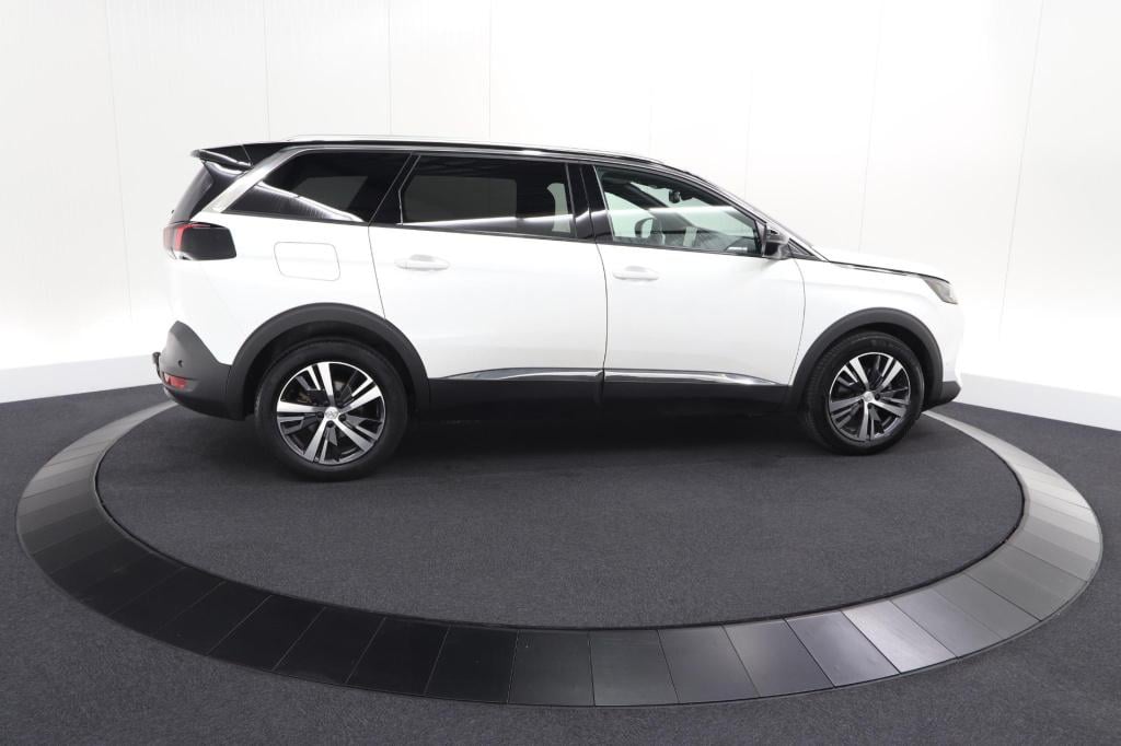 Peugeot 5008 puretech 130 eat8 allure pack business | trekhaak | elektronis