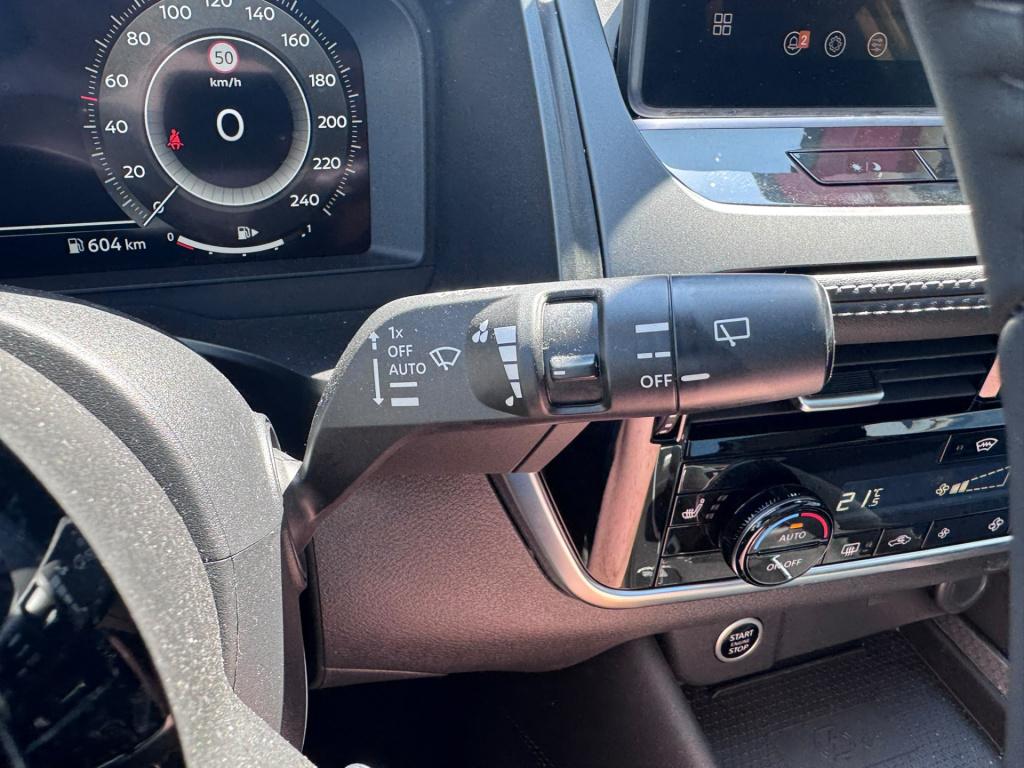 Nissan Qashqai 1.3 mhev xtronic n-connecta