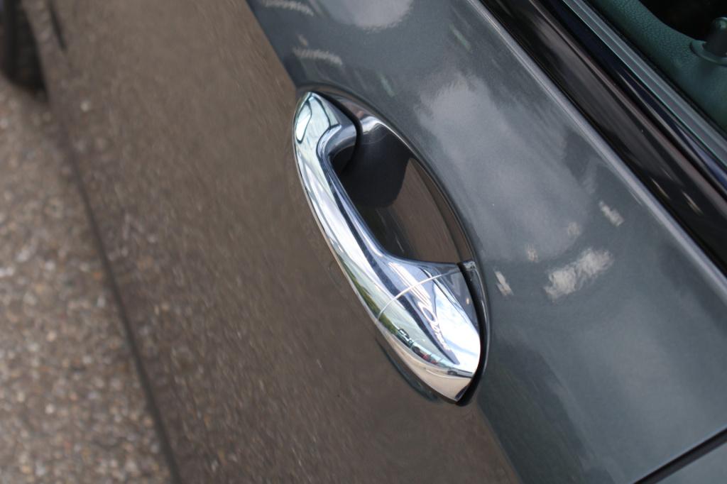 Mercedes-Benz E-Klasse 200 business solution amg l panoramadak l burmester 