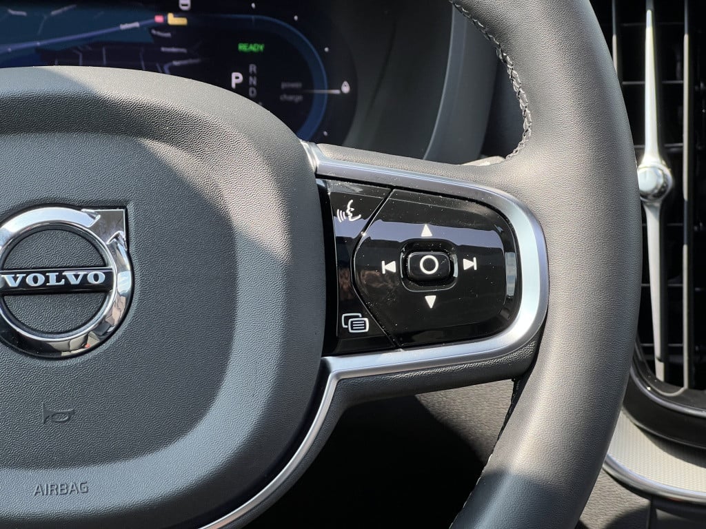 Volvo XC60 t6 398pk recharge dark| panodak| 360camera| trekhaak| adap.cruis