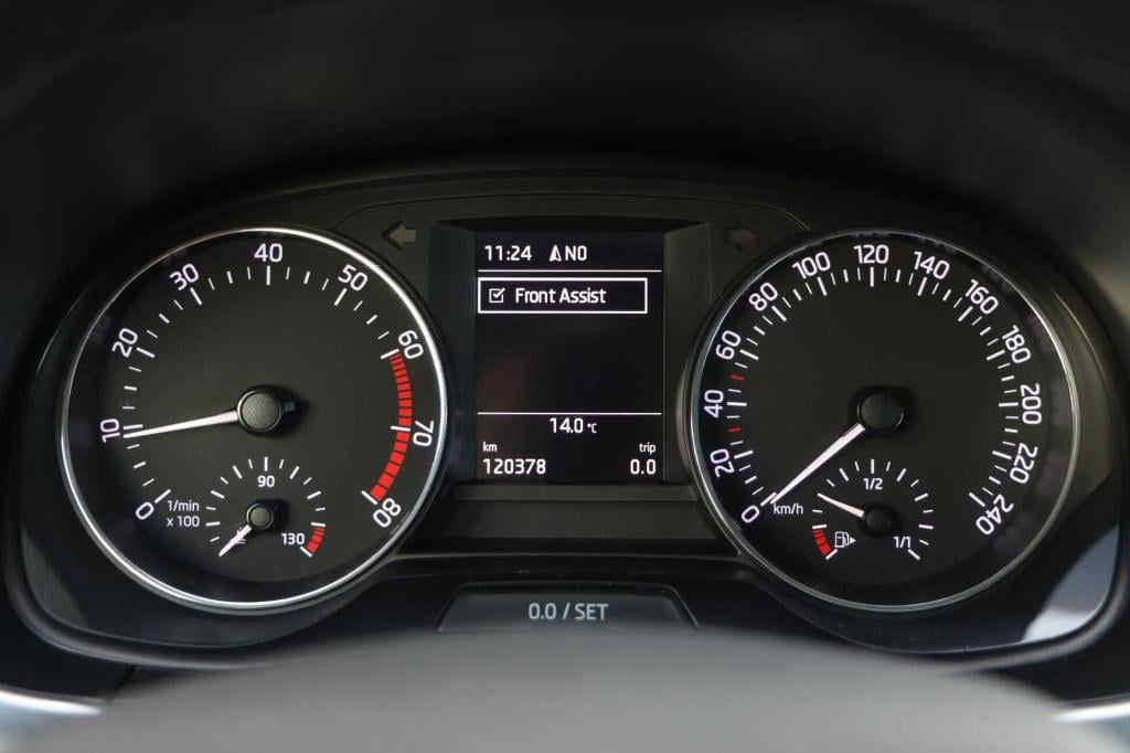 Skoda Fabia 1.2 tsi drive 90pk