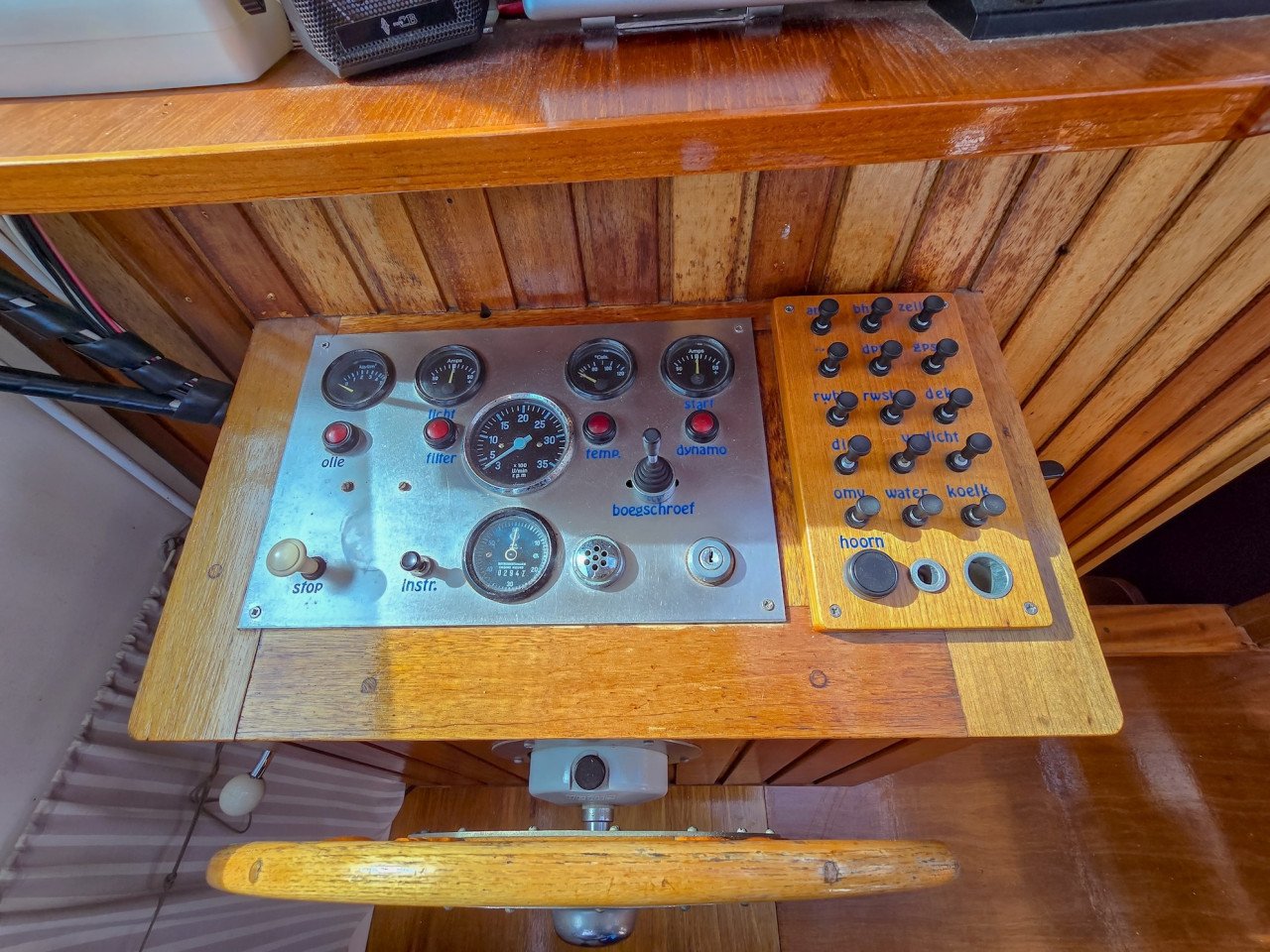Motorzeilboot