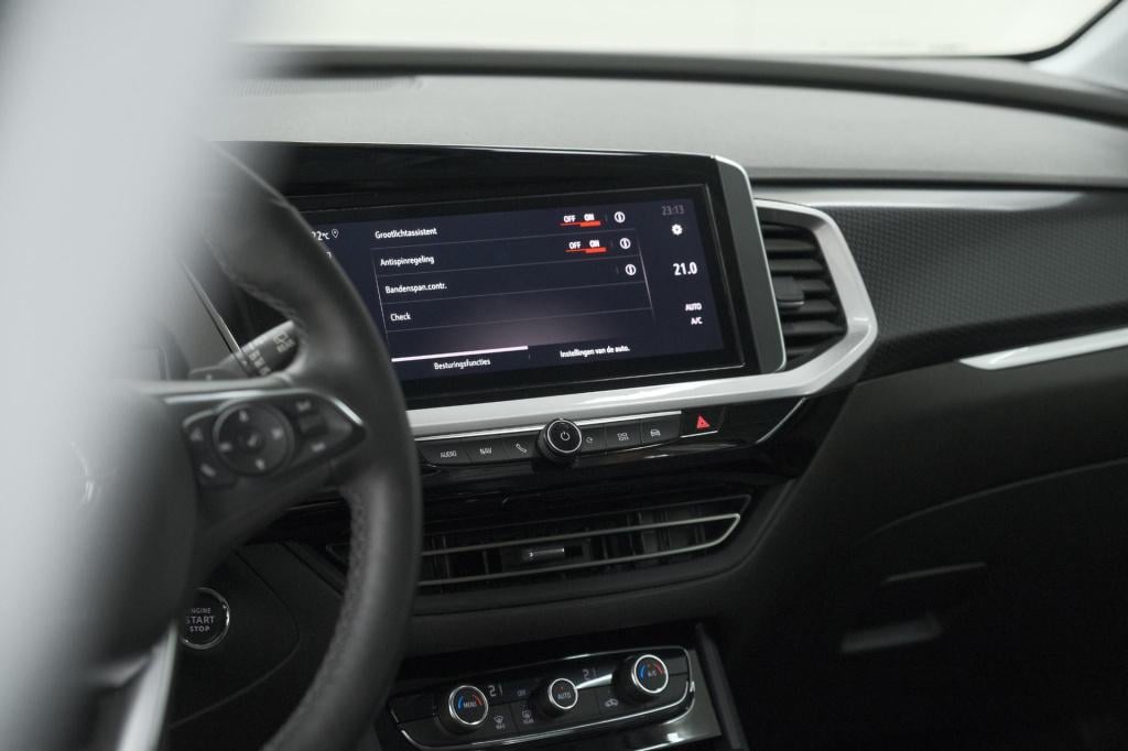 Opel Grandland 1.6 turbo plug-in hybrid gs 225 | adaptieve cruise control |