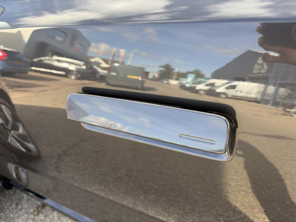 Volvo Ex90 twin motor performance ultra 7p. 111 kwh | luchtvering | soft-cl