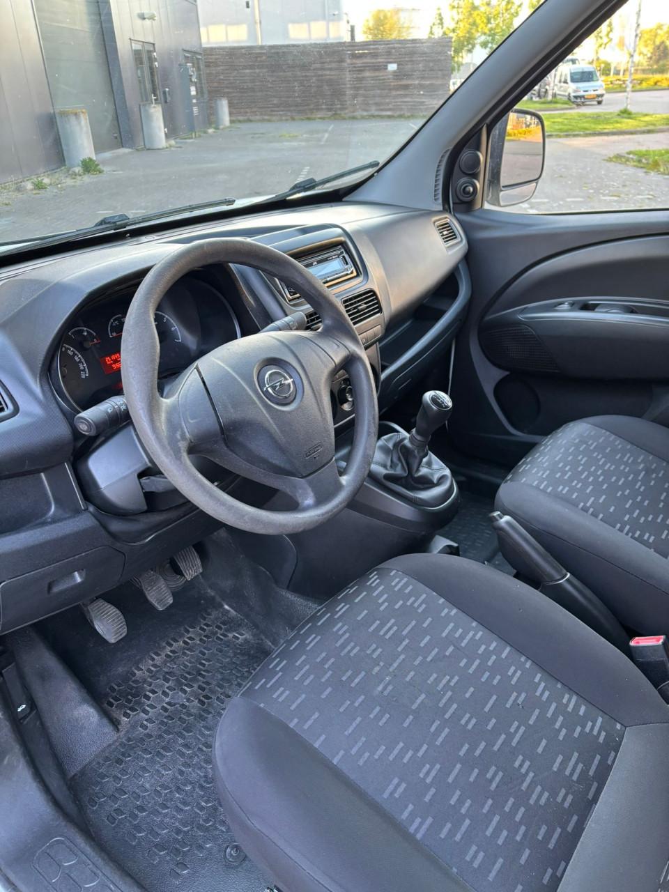 Opel Combo 1.6 D 66KW 2014 | NAP | NIEUWE APK!