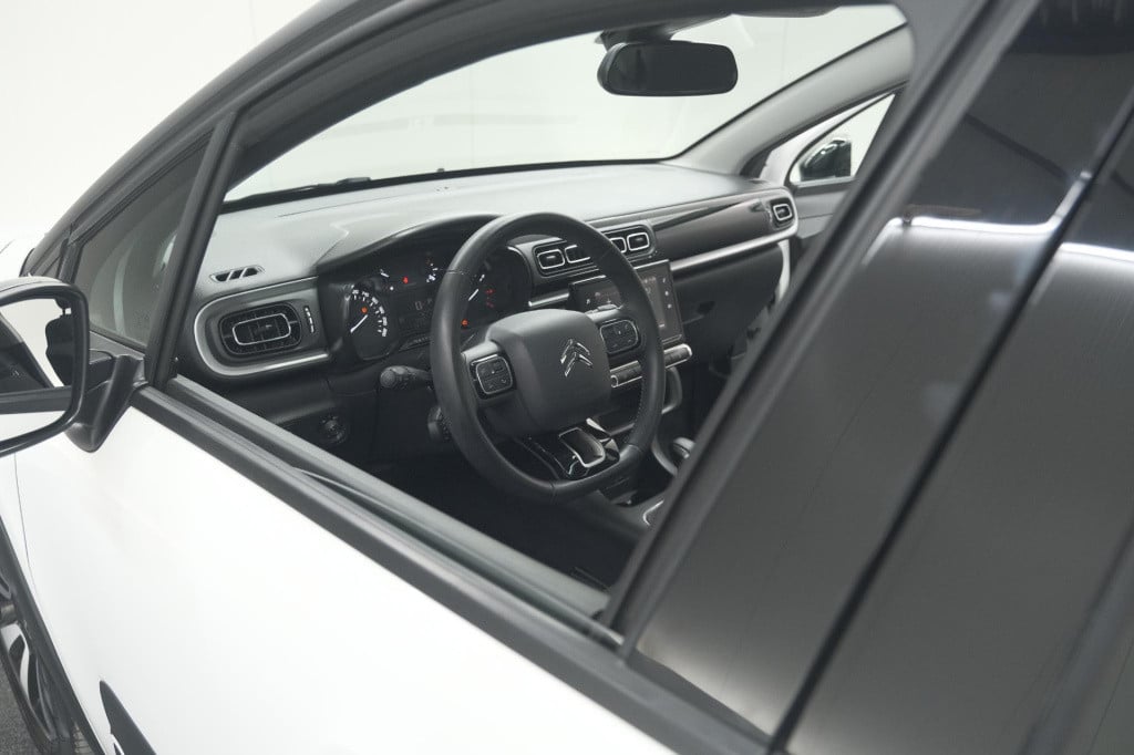 Citroen C3 puretech 110 eat6 feel edition | panoramadak | apple carplay | p