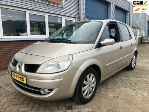 Renault Scenic 2.0-16v tech line navi.trekhaak
