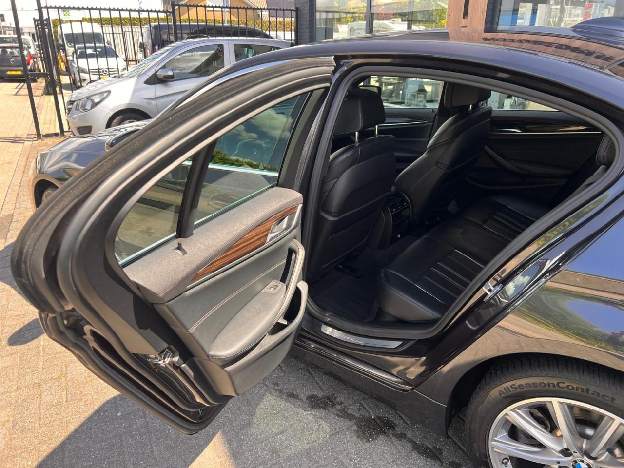 BMW 5-serie 520i High Executive