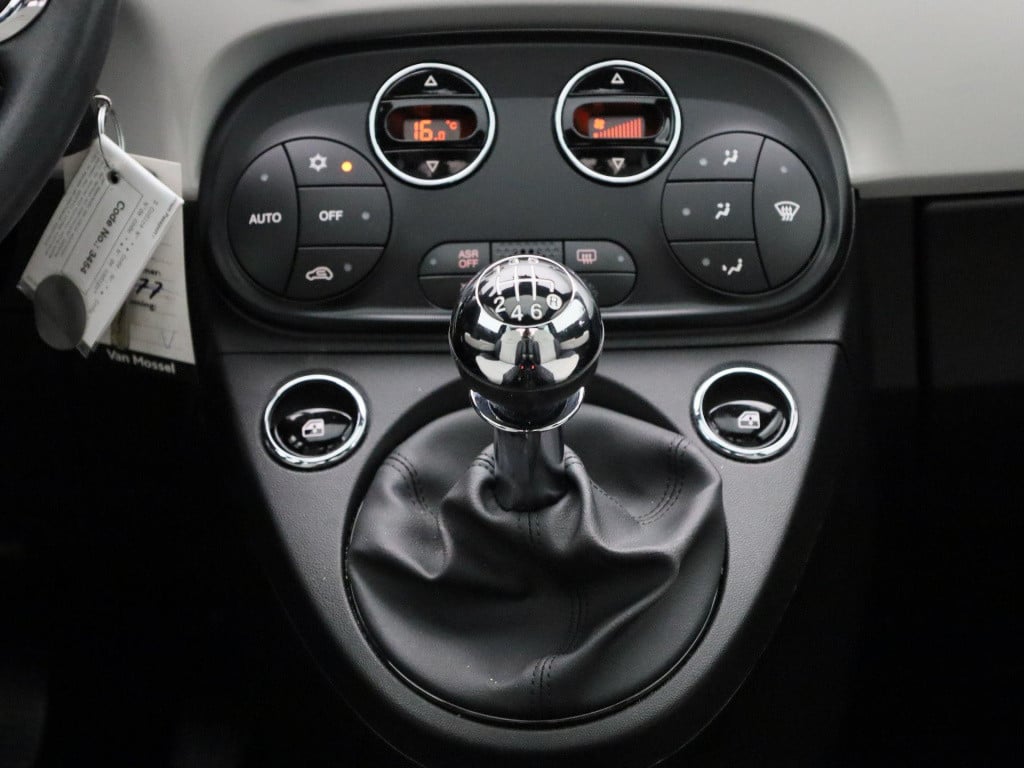 Fiat 500 1.0 hybrid star |apple carplay / android auto | panorama dak | blu
