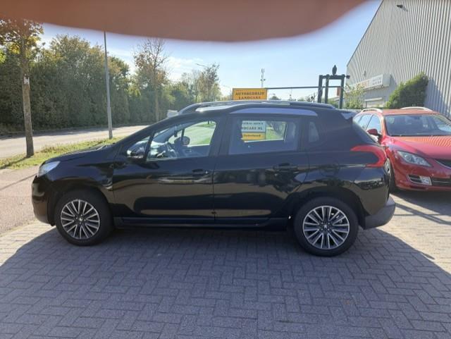 Peugeot 2008 1.2 puretech urban cross