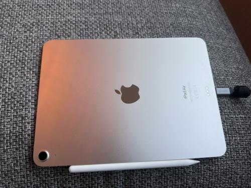 Apple iPad Air 11-inch M2 (2024) 128GB Wi-Fi Sterrenlicht (Goud)