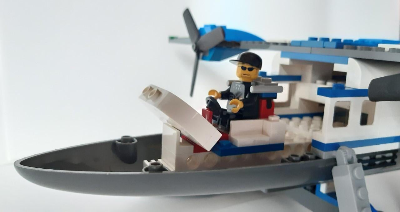 Lego City 7723: Politie watervliegtuig met piloot