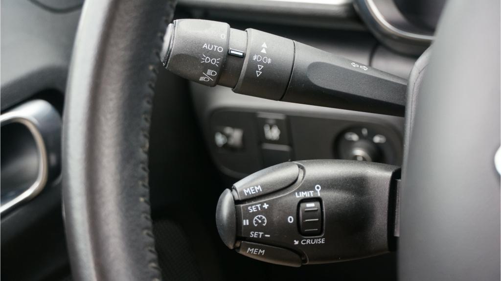 Citroen C3 1.2 puretech shine rijklaar incl garantie