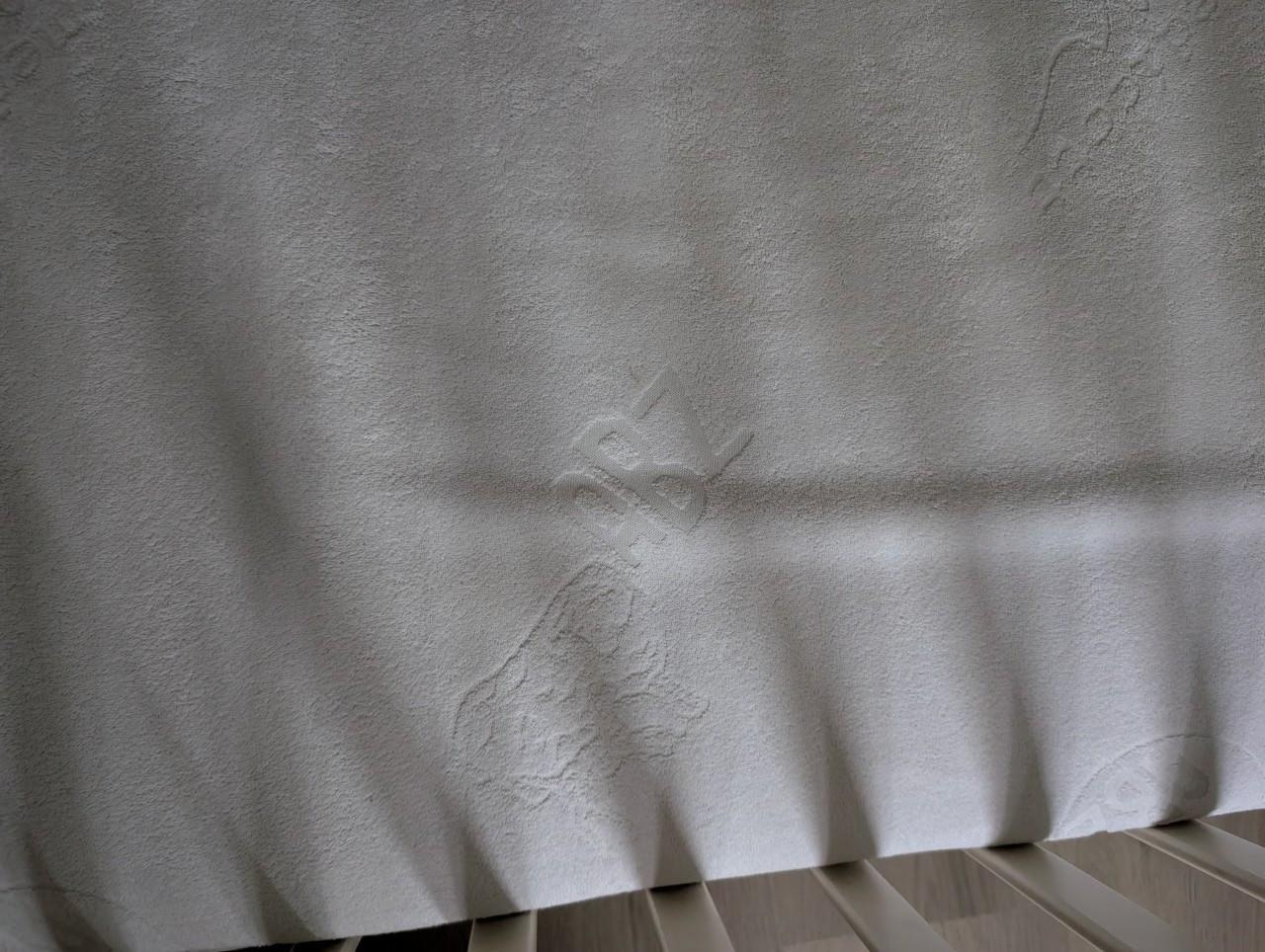 Gratis ledikantje incl matras, dekbed en beddengoed