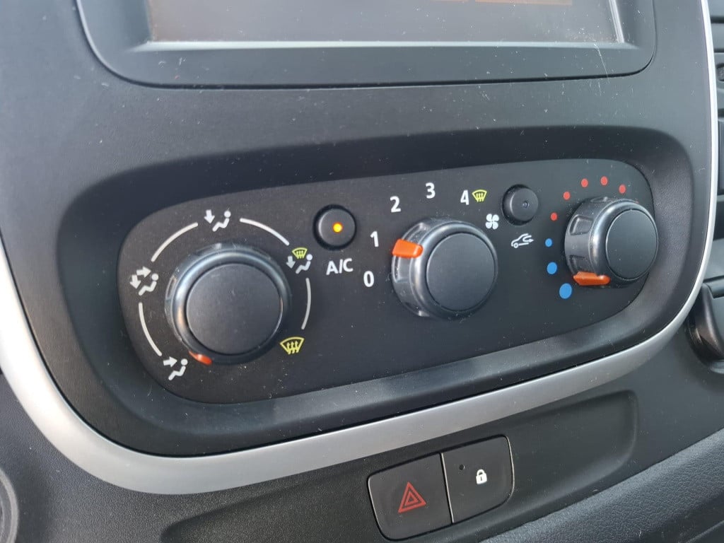 Renault Trafic 1.6 dci t29 l2h1 comfort energy airco / cruise controle / na