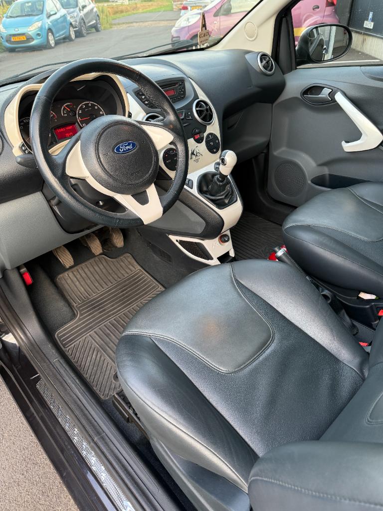 Ford KA 1.2 titanium - full option - lage kmstand