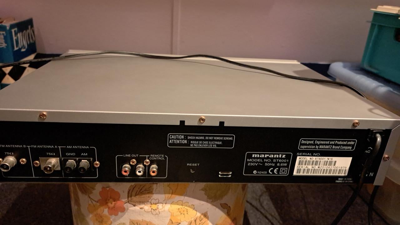 Marantz radio FM/AM tuner