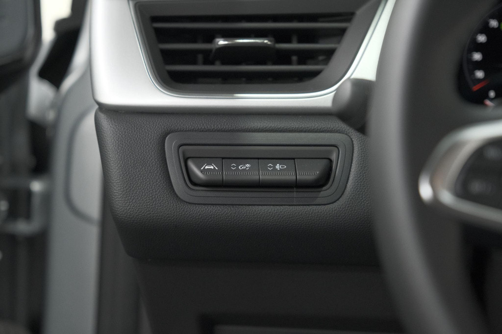 Renault Captur mild hybrid 140 edc techno | camera | 9.3 inch scherm | appl