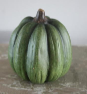 Beeldje steen groenen pompoen