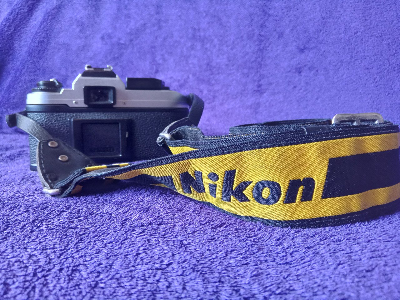 Nikon FG-20