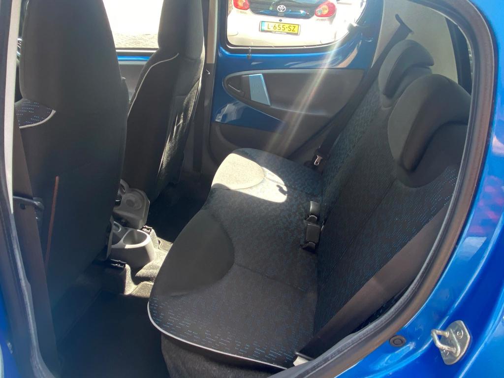 Peugeot 107 urban move 1.0 | slechts 34.320 km | airco | carplay | van eers