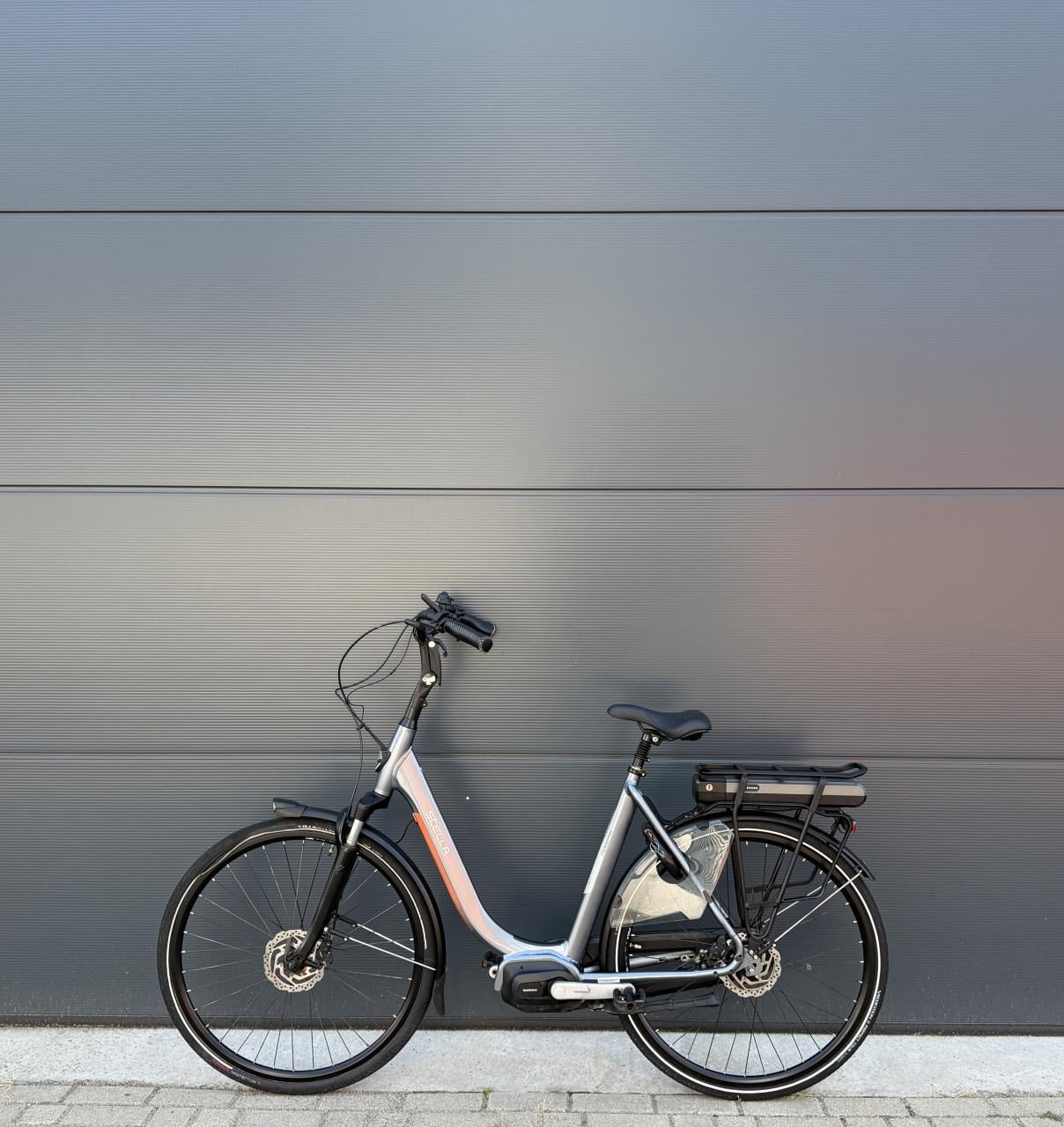 Stella Livorno middenmoter elektrische fiets 500WH