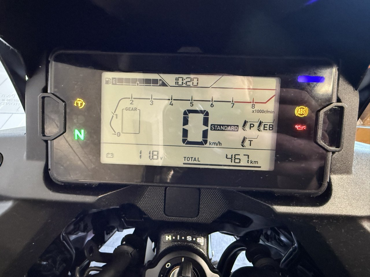 Jonge Honda NC 750 X slechts 467km oud en fabrieksgarantie!