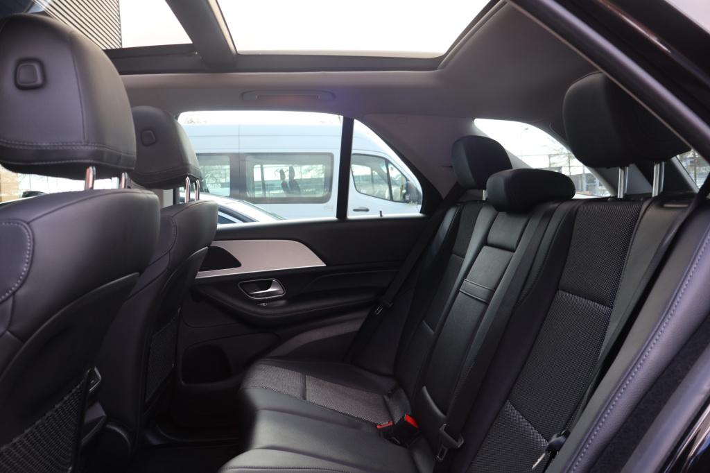 Mercedes-Benz Gle 300 d 4matic l panoramadak l mbux l camera l led high per