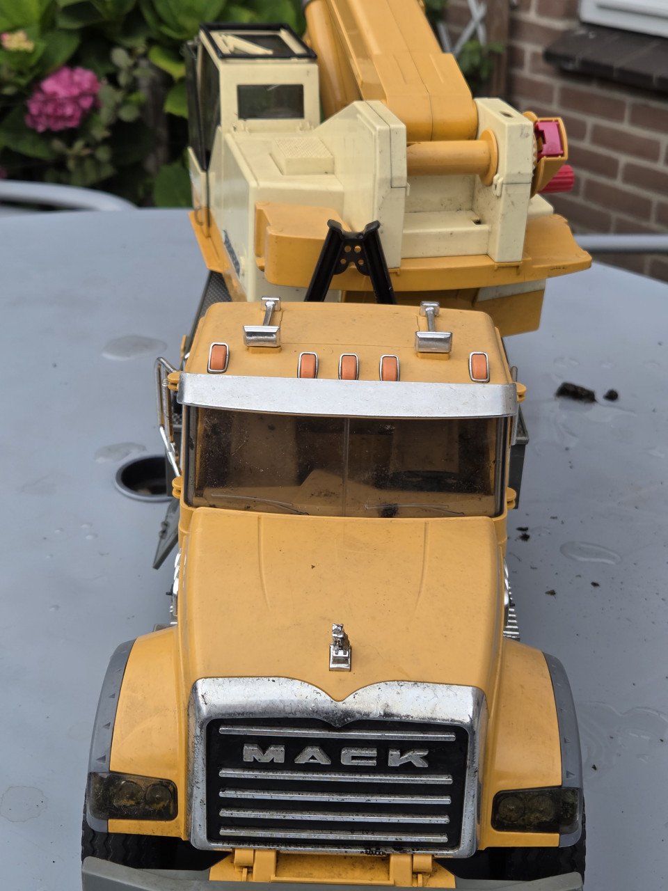 Bruder Mack kraanwagen
