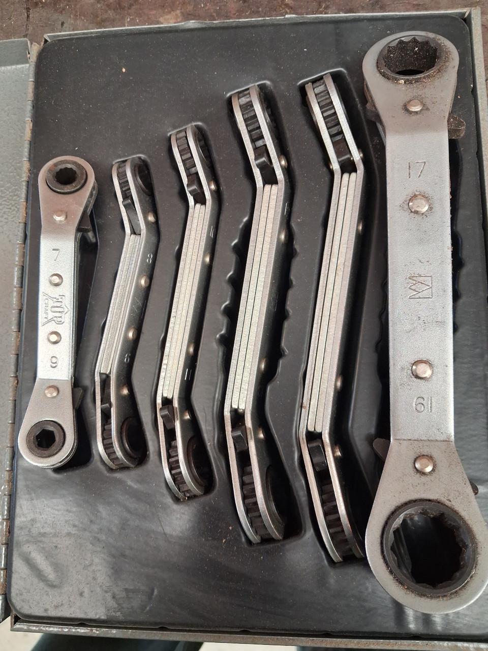 Ringratelsleutel set.