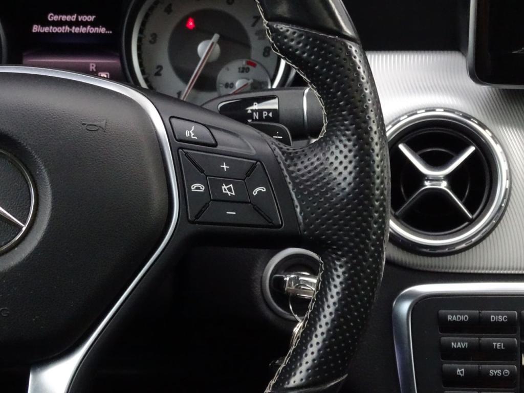 Mercedes-Benz Gla-klasse 200 prestige urban | pano | stoelverwarming