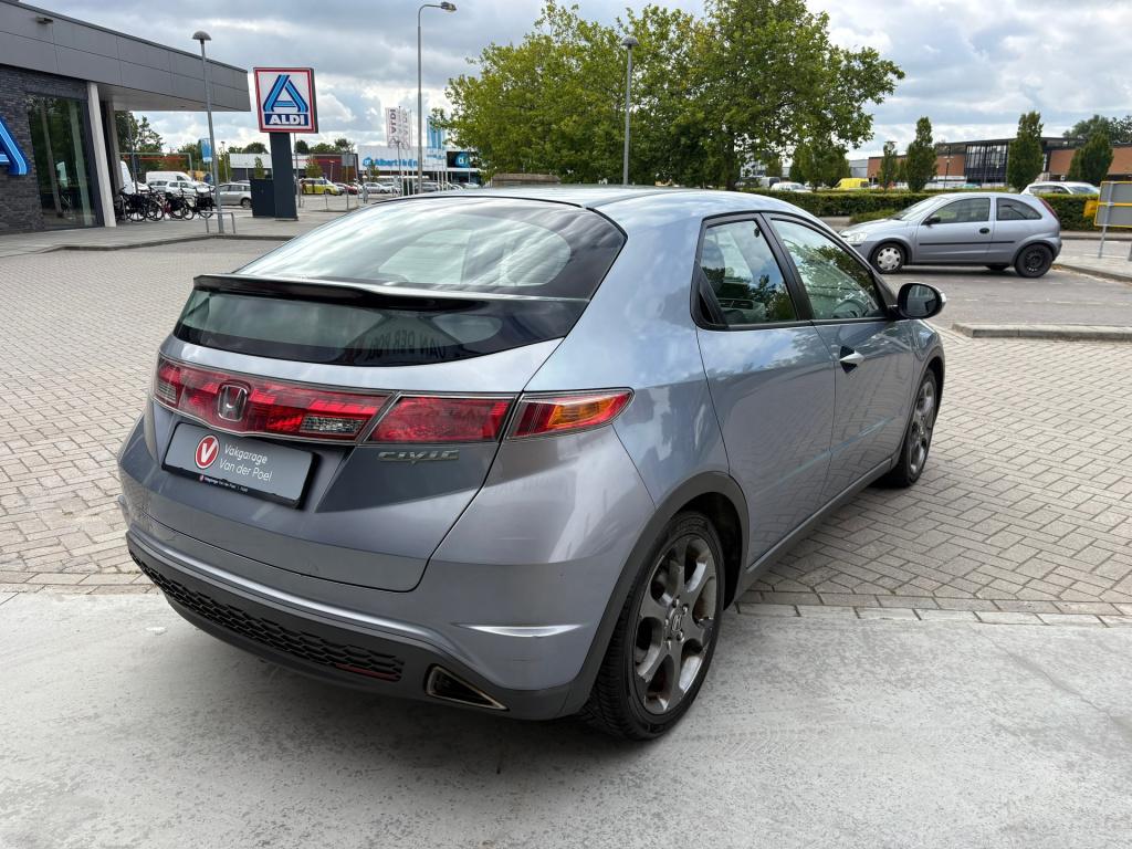 Honda Civic 1.8 sport