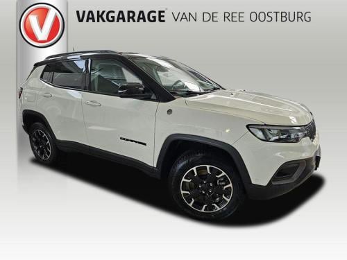 Jeep Compass 4xe 240 plug-in hybrid electric trailhawk