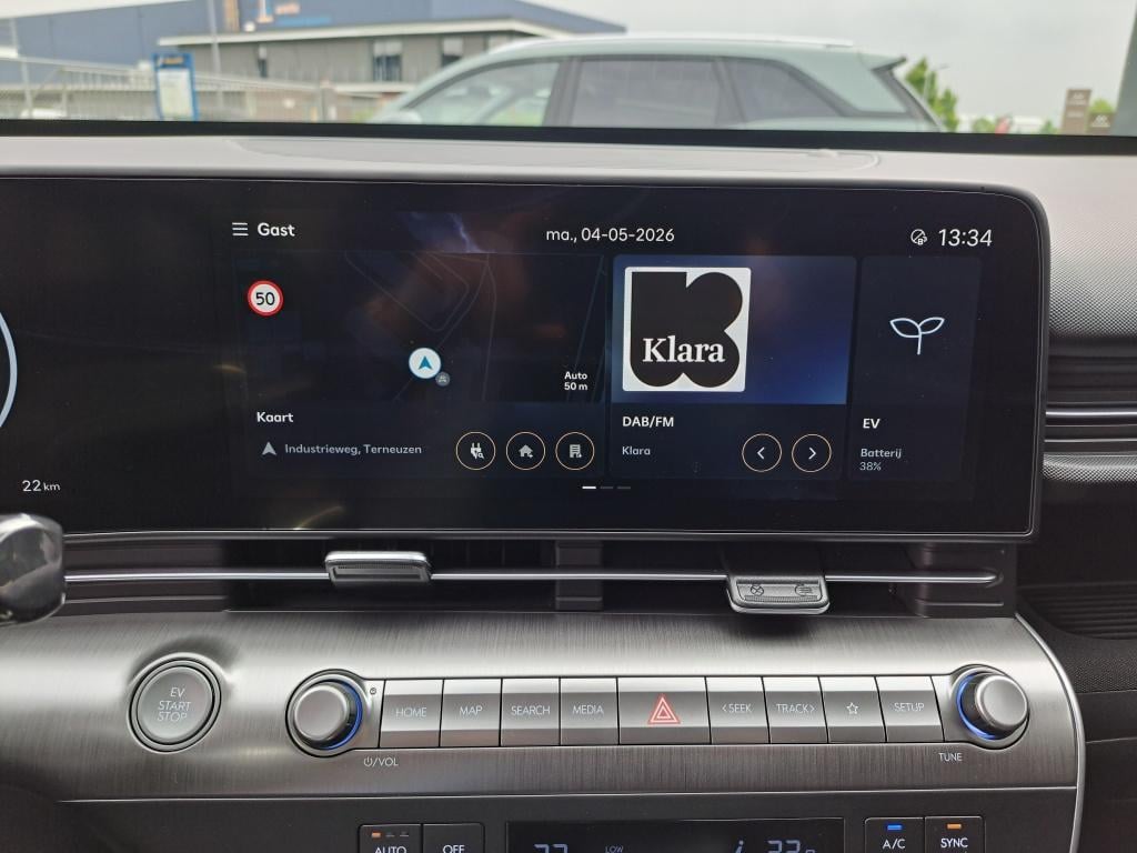 Hyundai Kona electric long range pure edition 64.8 kwh