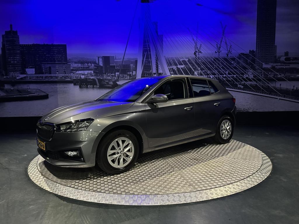 Skoda Fabia 1.0 tsi business edition *navi*appconnect*camera*clima