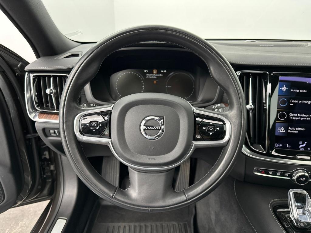 Volvo V60 t6 340pk recharge inscription| pano| 360camera| adap.cruise| tre
