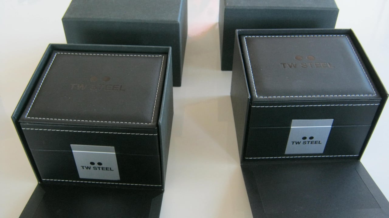 NIEUW 2X TW STEEL BLACK EDITIE GEEL /ROOD 100EURO PERSTUK