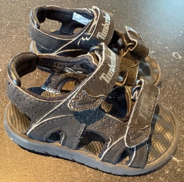 Timberland sandaaltjes maat 22