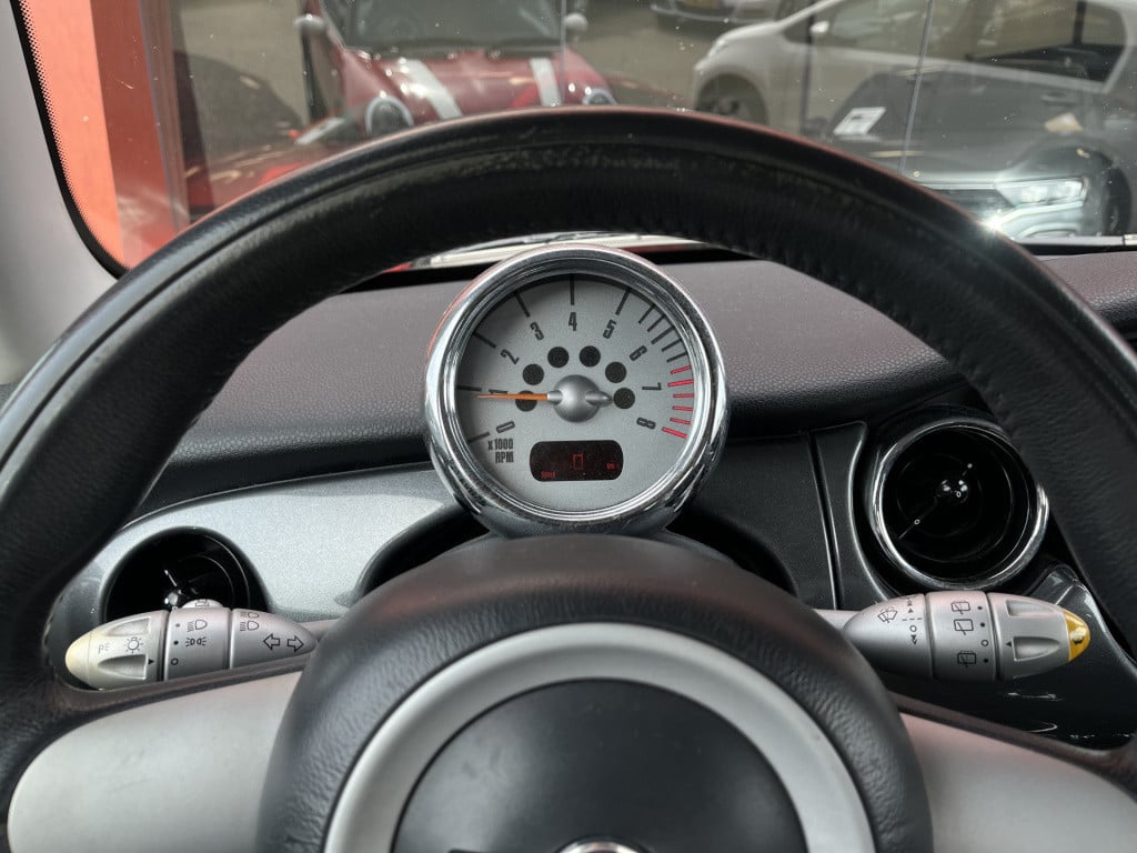 Mini Cooper mini 1.6 | nette mini | vaste meeneemprijs incl. nieuwe apk