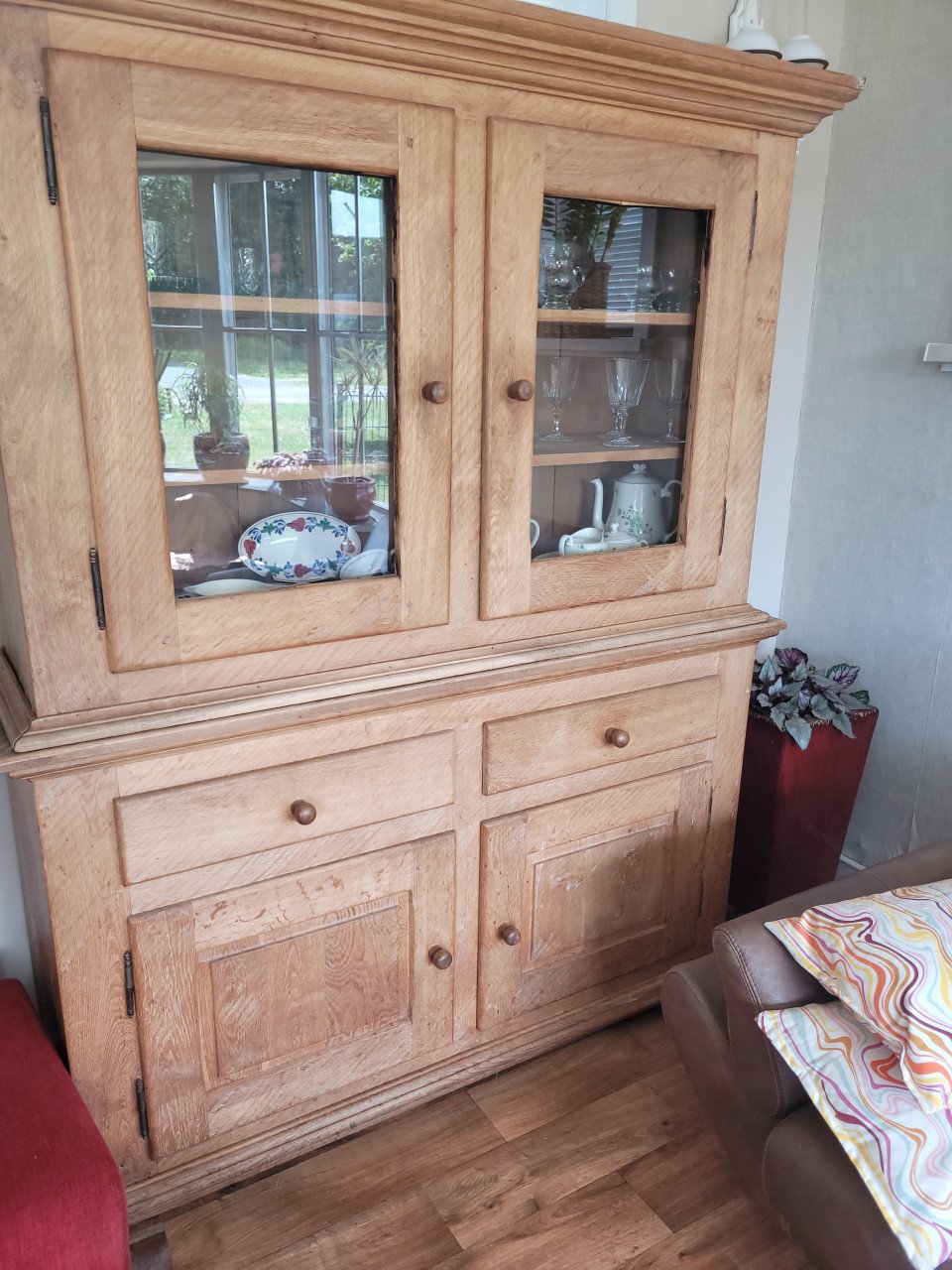 Eiken kast