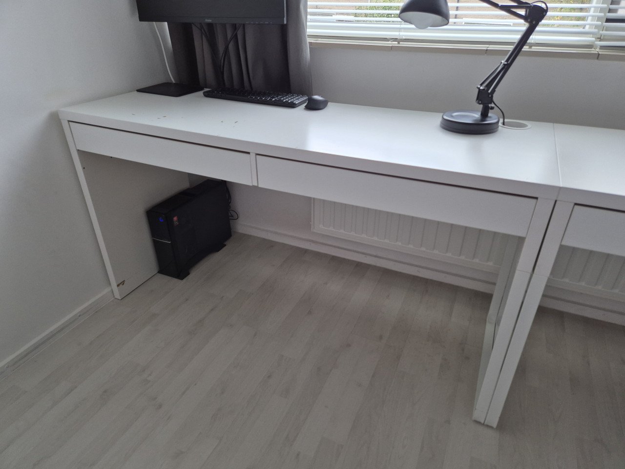 IKEA Micke bureau