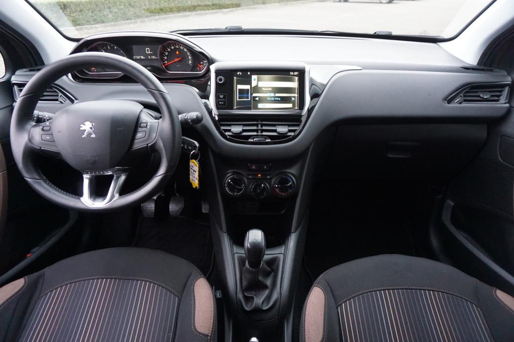 Peugeot 208 1.2 vti allure airco / cruise / elektr. ramen / parkeers. / nap